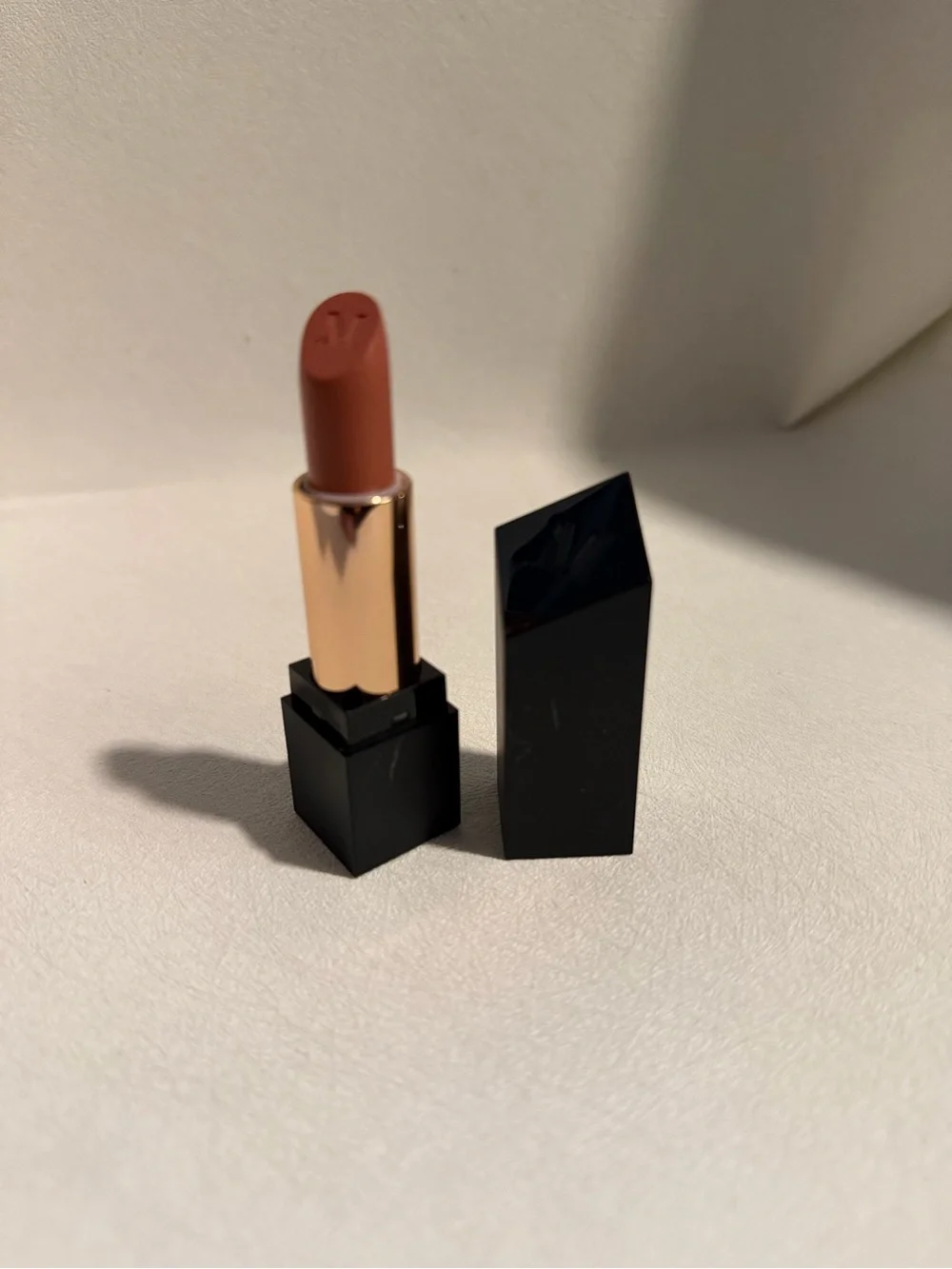 Morphe Mega Matte Lipstick in Shade “Single AF” New Unboxed DISCONTINUED
